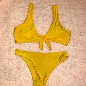 Yellow Swimsuit 🔥